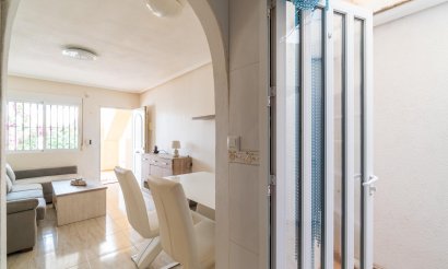 Reventa - Apartamento / piso - Orihuela Costa - Los Dolses