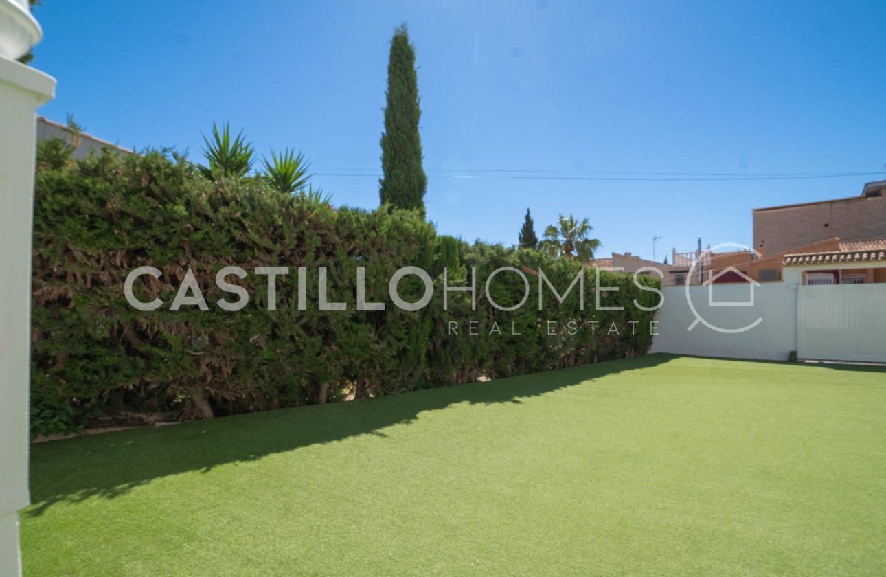 Resale - Townhouse - Torrevieja - Los Balcones