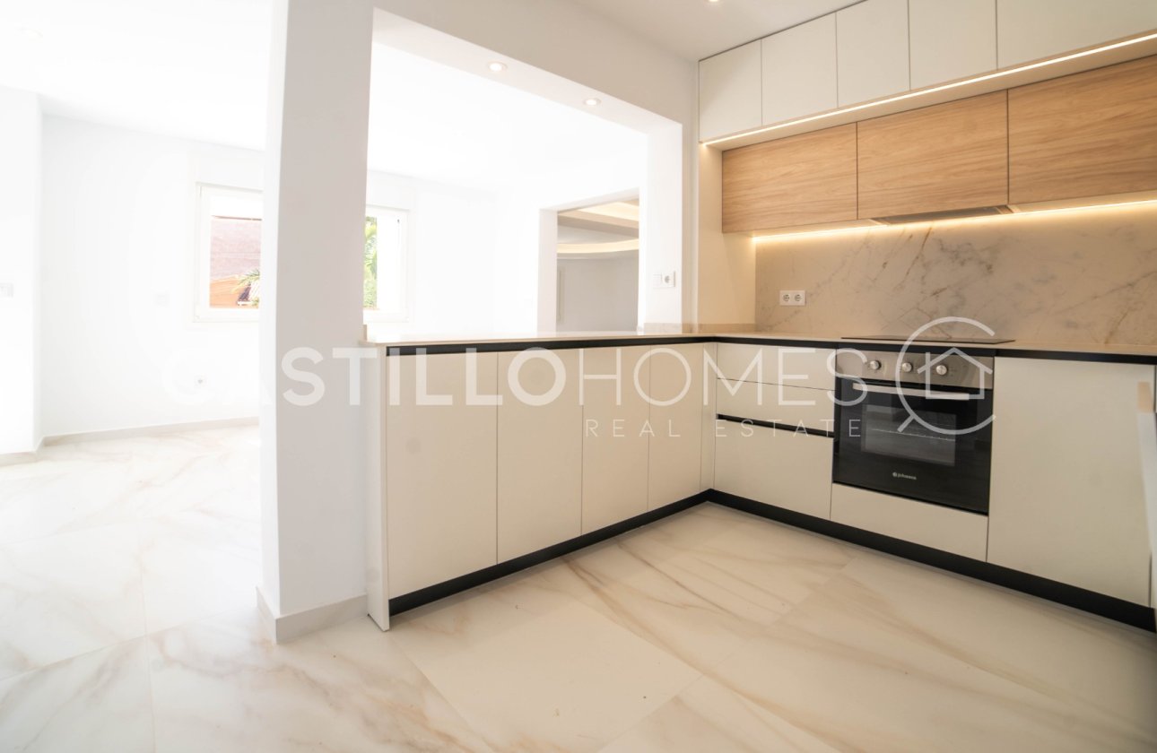 Resale - Townhouse - Torrevieja - Los Balcones