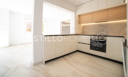 Resale - Townhouse - Torrevieja - Los Balcones