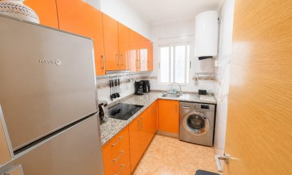 Resale - Apartment / flat - Torrevieja - Estacion de autobuses