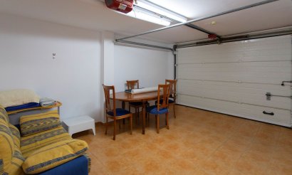 Resale - Villa - Torrevieja