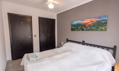 Resale - Apartment / flat - Torrevieja