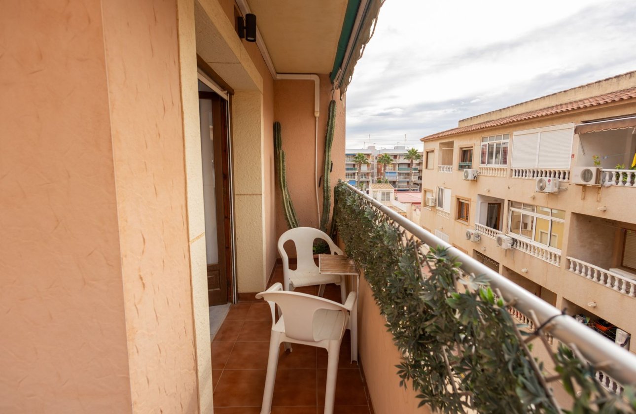 Resale - Apartment / flat - Torrevieja