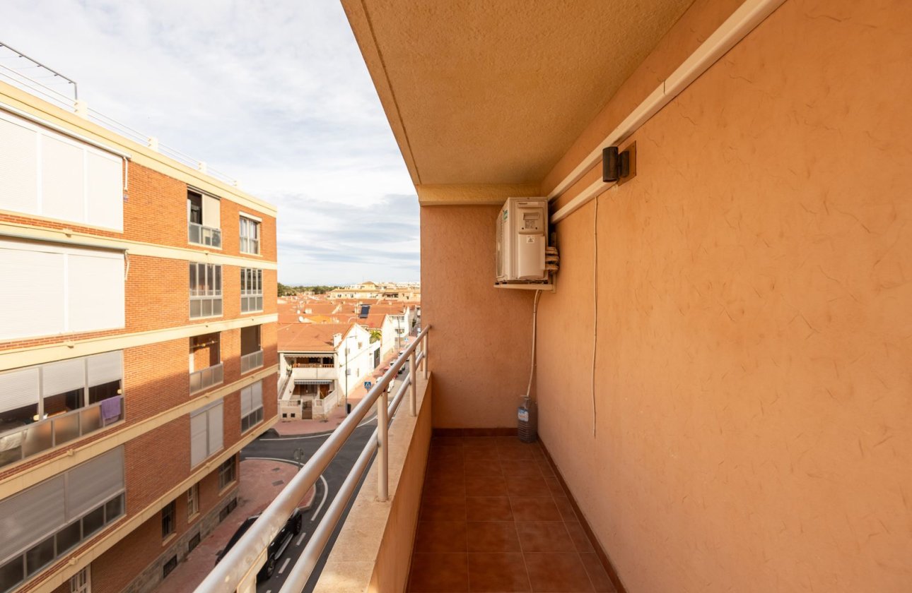 Resale - Apartment / flat - Torrevieja