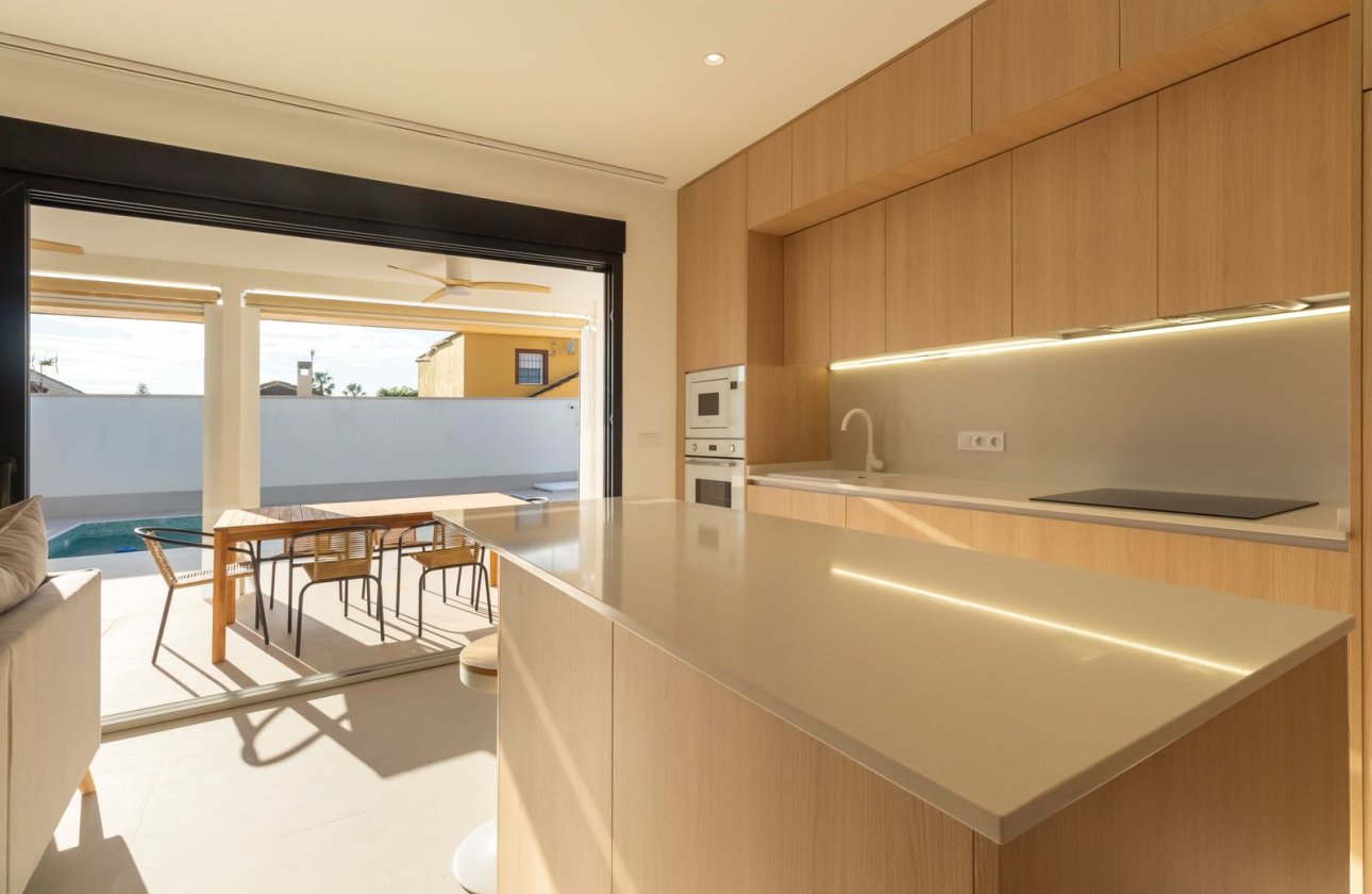 Reventa - Villa - Torrevieja