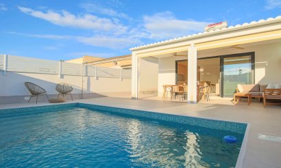 Reventa - Villa - Torrevieja