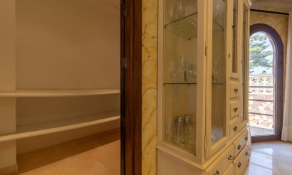 Resale - Villa - La Zenia