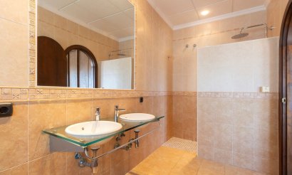 Resale - Villa - La Zenia