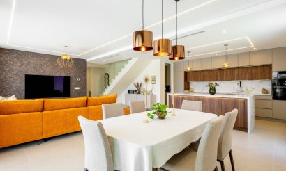 Resale - Villa - Torrevieja - Aguas Nuevas