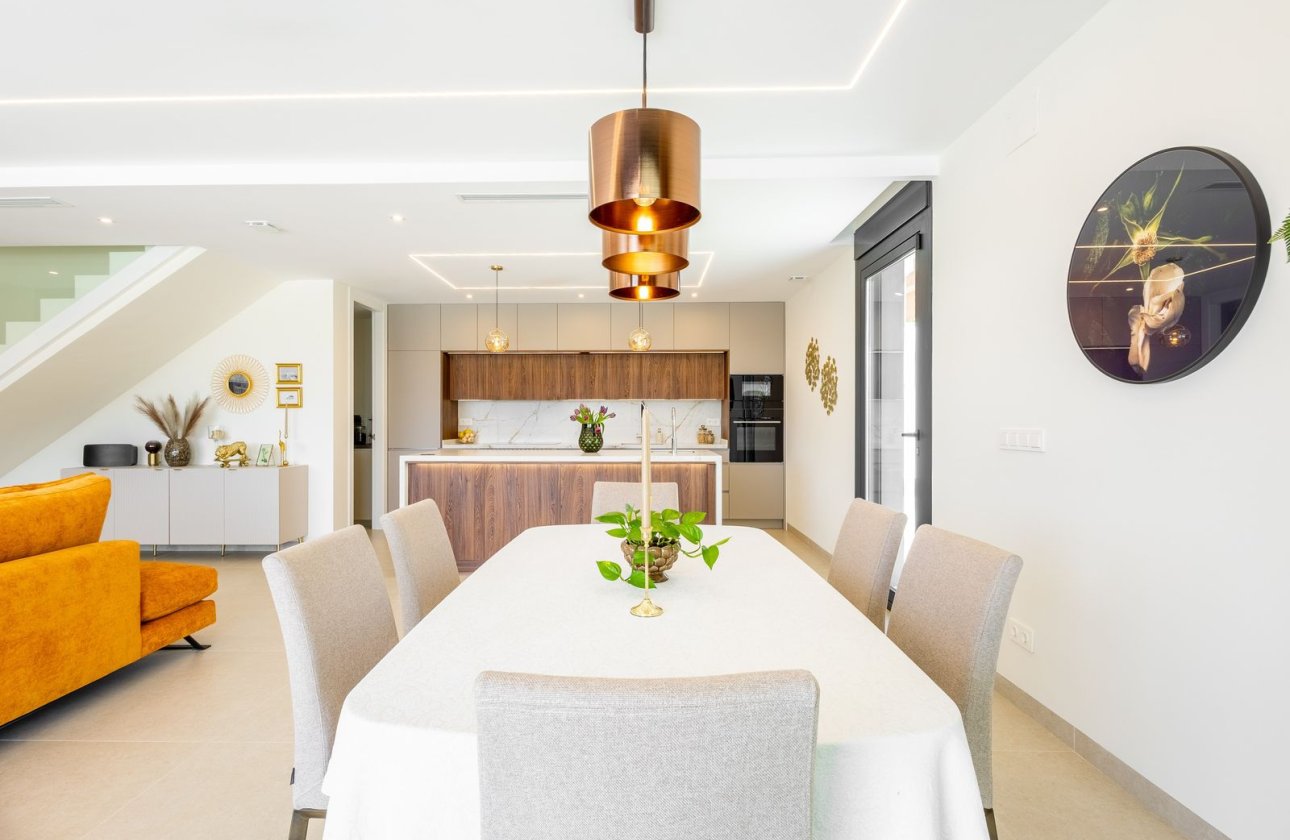 Resale - Villa - Torrevieja - Aguas Nuevas
