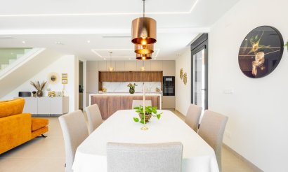 Resale - Villa - Torrevieja - Aguas Nuevas