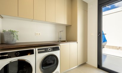 Resale - Villa - Torrevieja - Aguas Nuevas