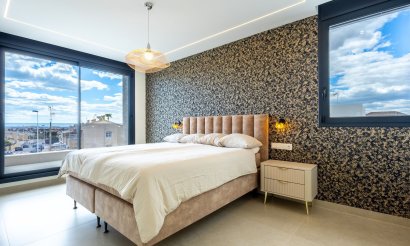 Resale - Villa - Torrevieja - Aguas Nuevas