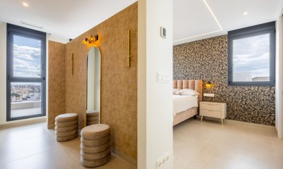 Resale - Villa - Torrevieja - Aguas Nuevas