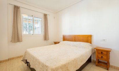 Resale - Apartment / flat - Orihuela Costa - Playa Flamenca