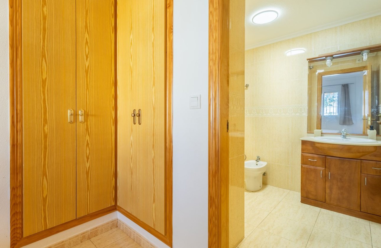 Resale - Apartment / flat - Orihuela Costa - Playa Flamenca