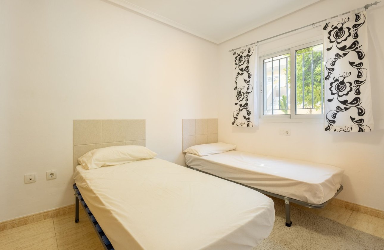 Resale - Apartment / flat - Orihuela Costa - Playa Flamenca