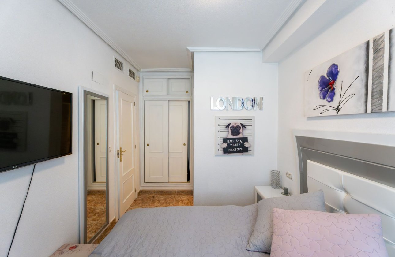 Resale - Townhouse - Punta Prima