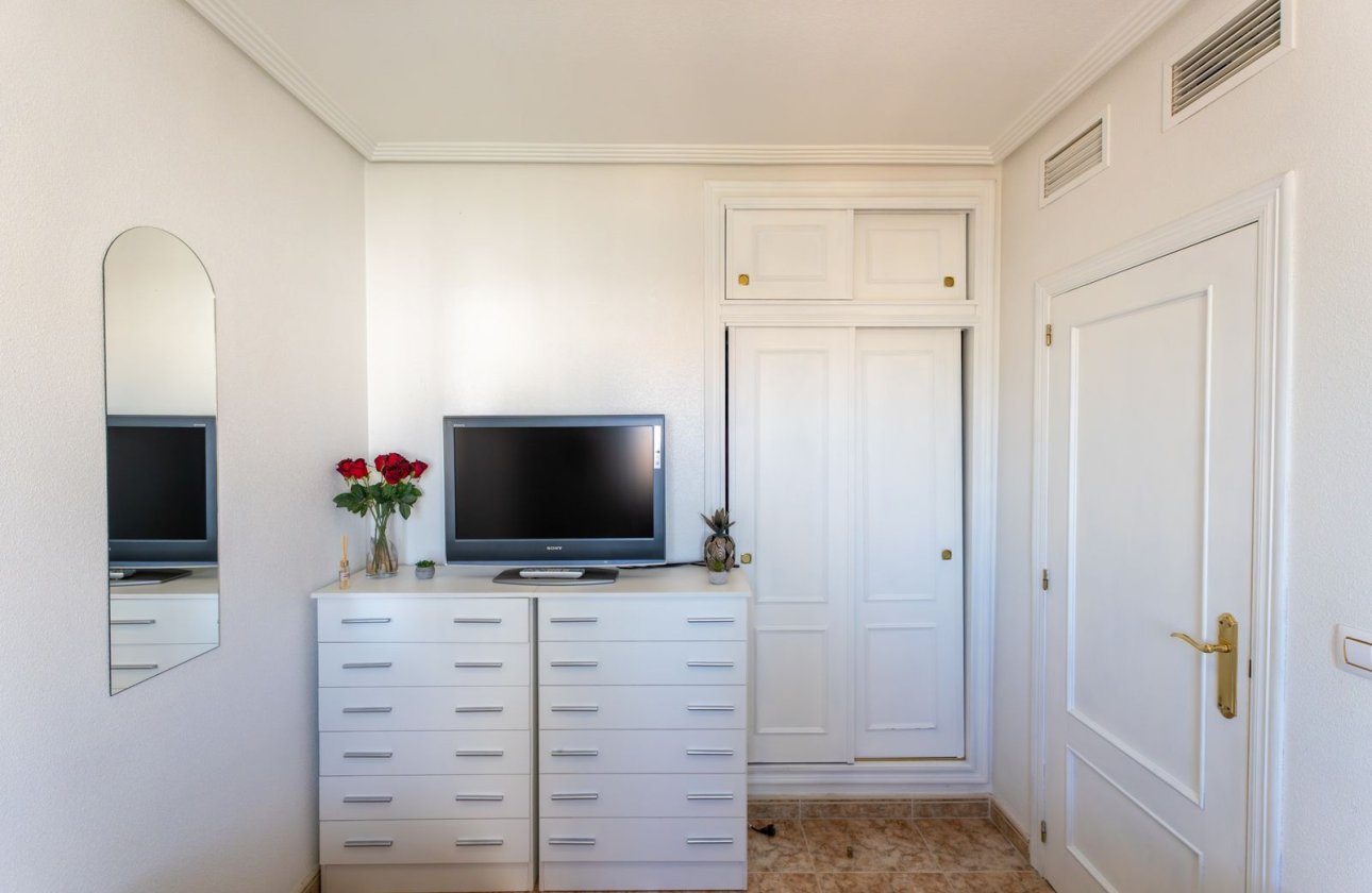 Resale - Townhouse - Punta Prima