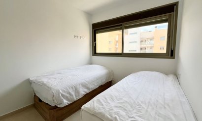 Resale - Apartment / flat - Orihuela Costa - Villamartín