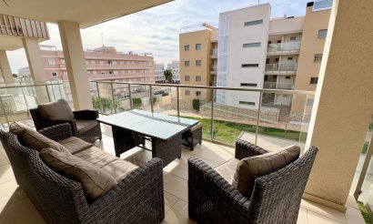 Resale - Apartment / flat - Orihuela Costa - Villamartín