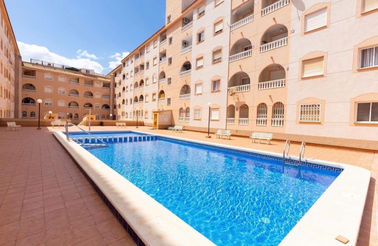 Reventa - Apartamento / piso - Torrevieja