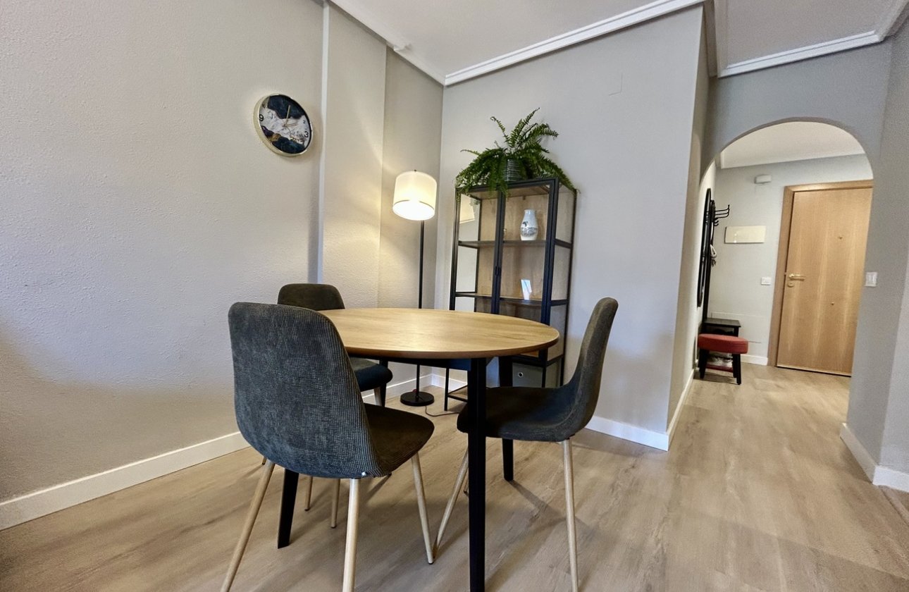 Reventa - Apartamento / piso - Torrevieja