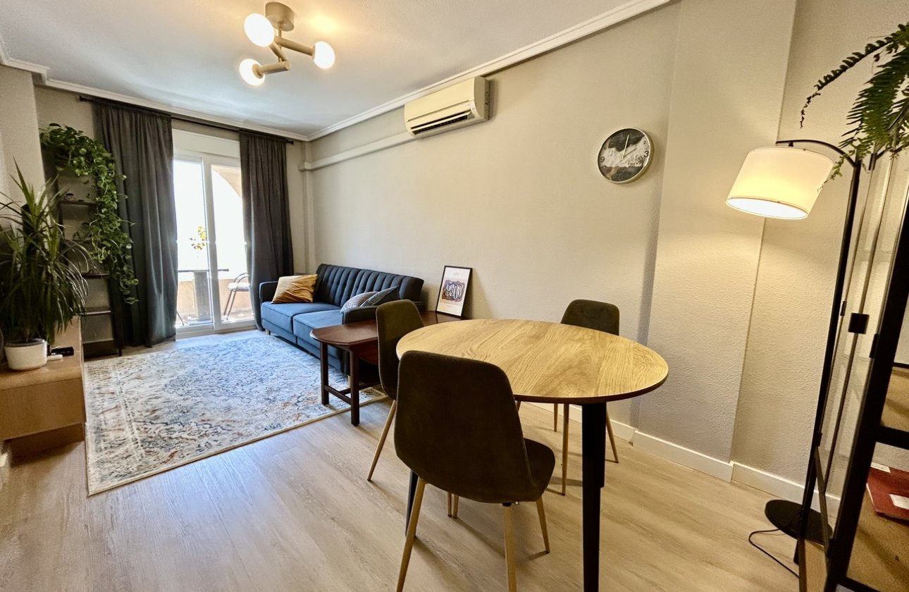 Reventa - Apartamento / piso - Torrevieja