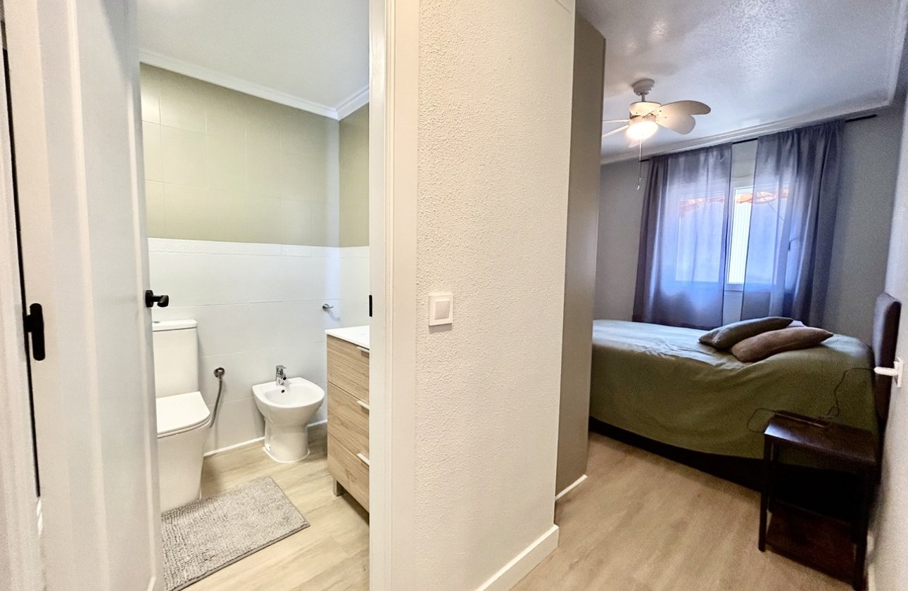 Reventa - Apartamento / piso - Torrevieja