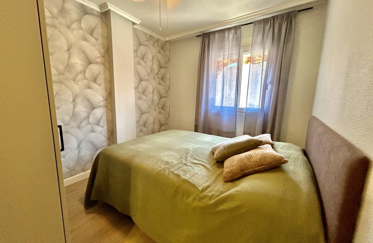 Reventa - Apartamento / piso - Torrevieja