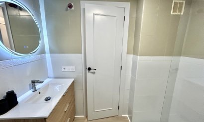 Reventa - Apartamento / piso - Torrevieja