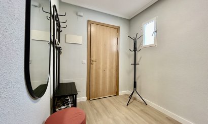 Reventa - Apartamento / piso - Torrevieja
