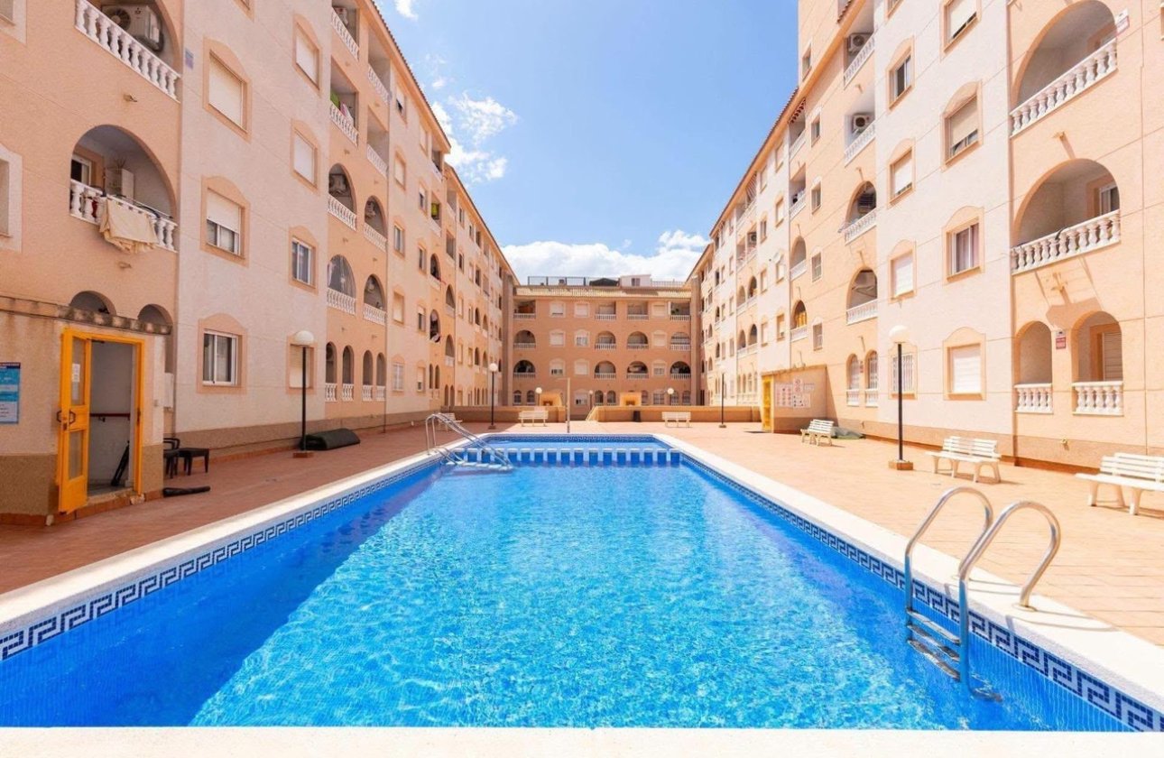 Reventa - Apartamento / piso - Torrevieja