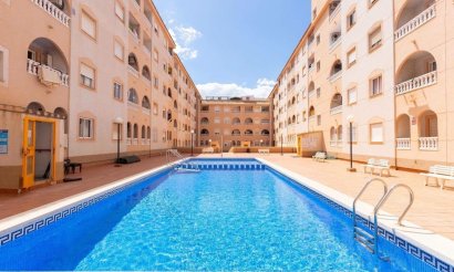 Reventa - Apartamento / piso - Torrevieja
