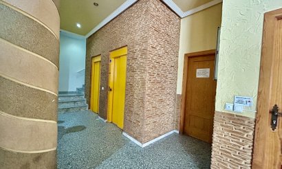 Reventa - Apartamento / piso - Torrevieja