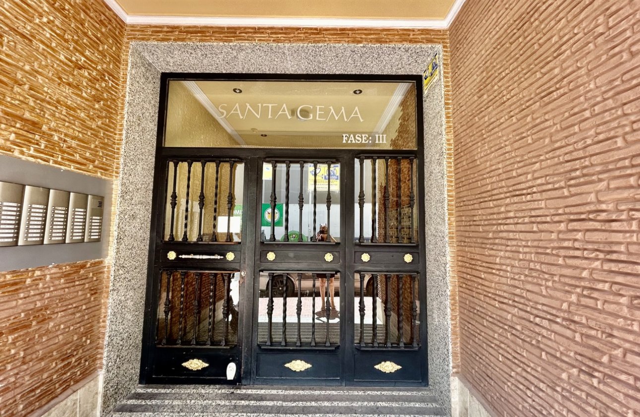Reventa - Apartamento / piso - Torrevieja