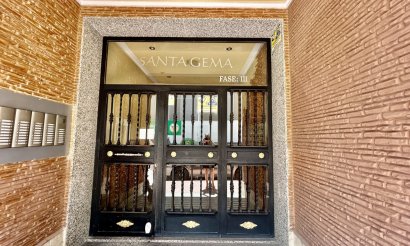 Reventa - Apartamento / piso - Torrevieja
