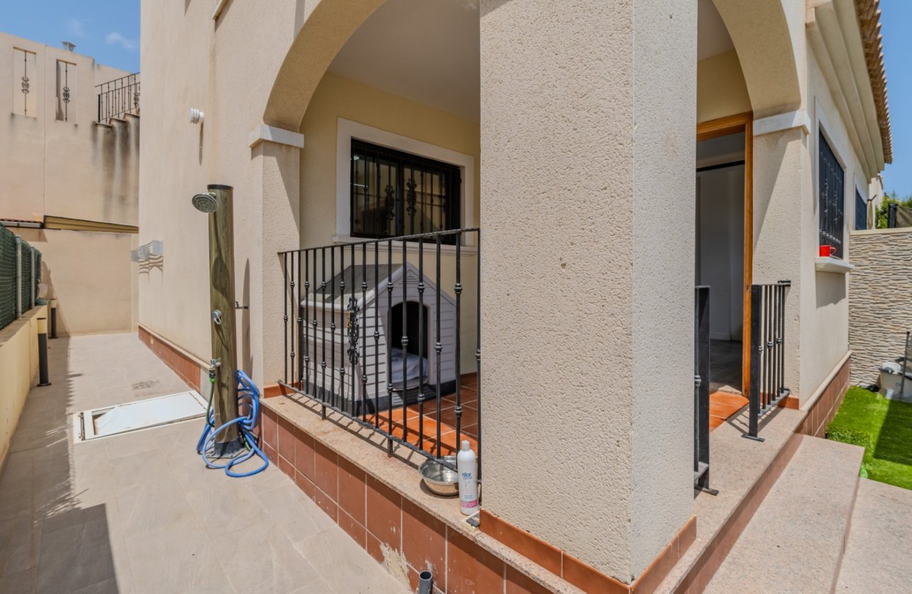 Resale - Villa - Torrevieja - Torreta - Florida