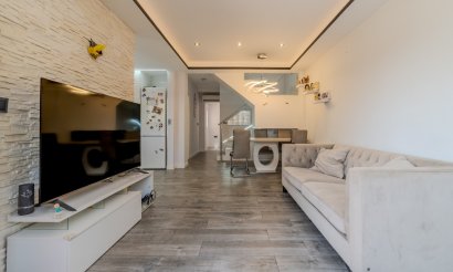 Resale - Villa - Torrevieja - Torreta - Florida