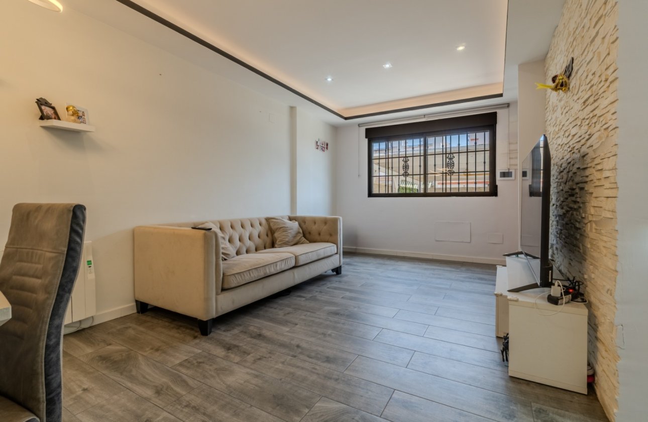 Resale - Villa - Torrevieja - Torreta - Florida
