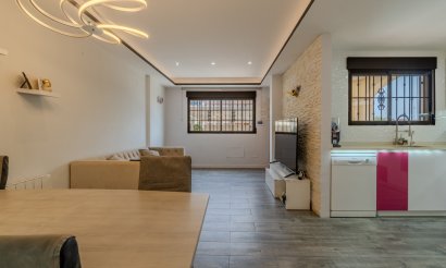 Resale - Villa - Torrevieja - Torreta - Florida
