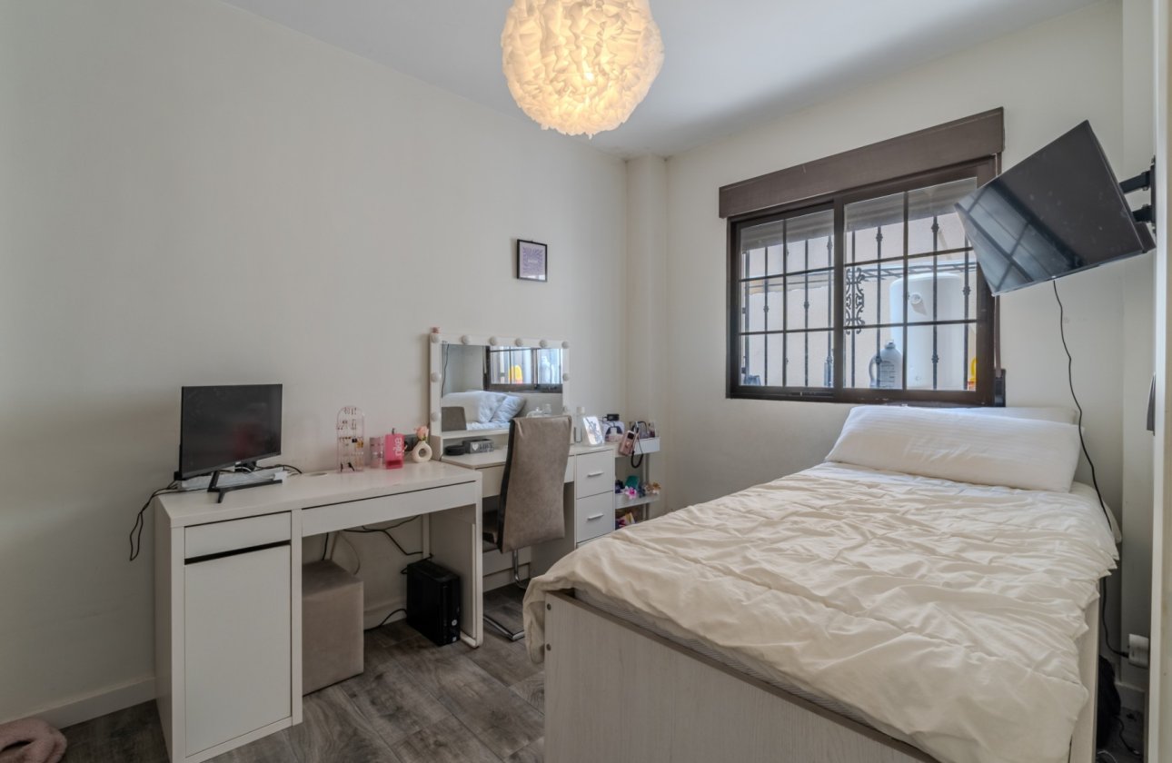 Resale - Villa - Torrevieja - Torreta - Florida
