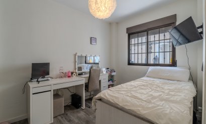 Resale - Villa - Torrevieja - Torreta - Florida