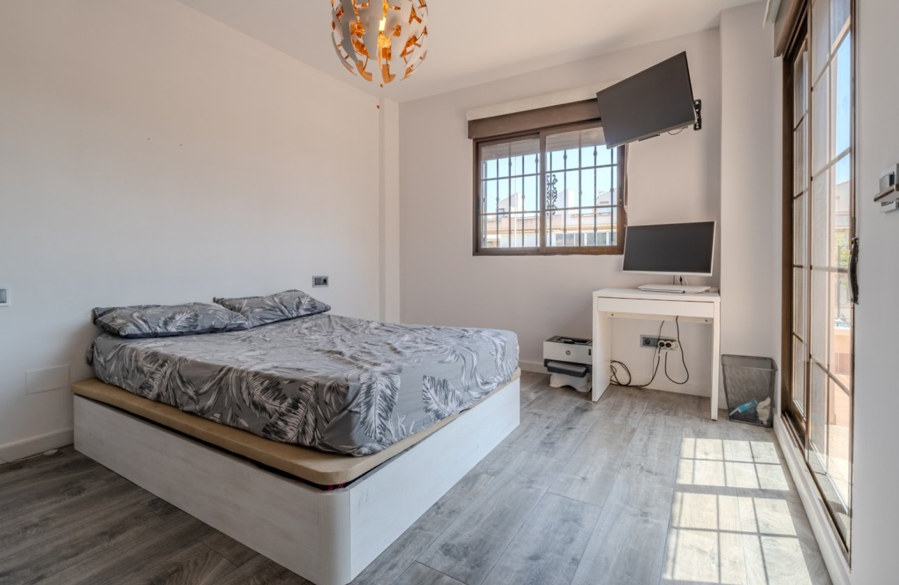 Resale - Villa - Torrevieja - Torreta - Florida