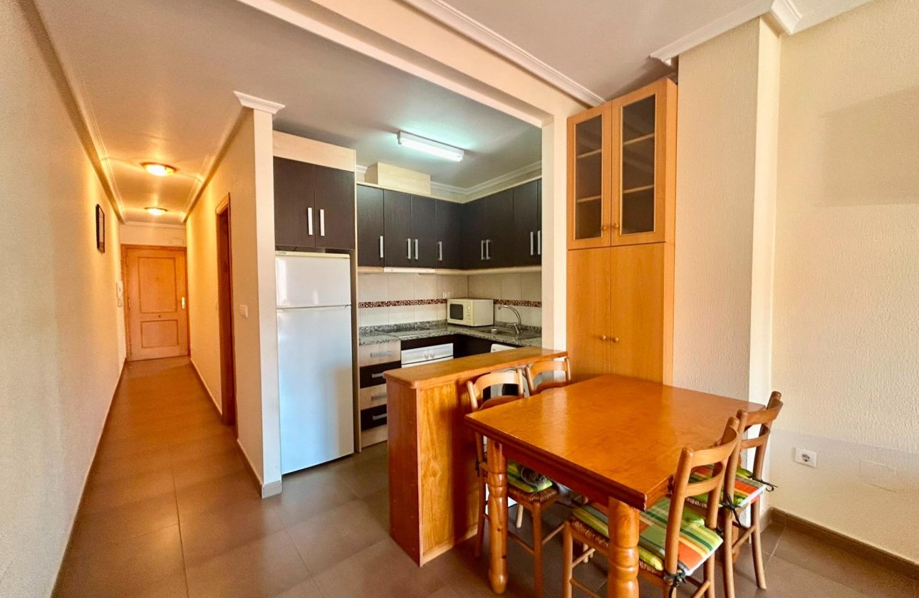 Reventa - Apartamento / piso - Torrevieja - Centro