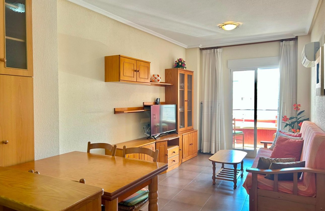 Reventa - Apartamento / piso - Torrevieja - Centro
