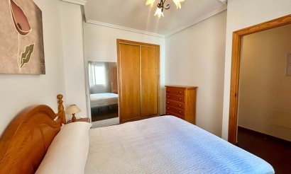 Reventa - Apartamento / piso - Torrevieja - Centro