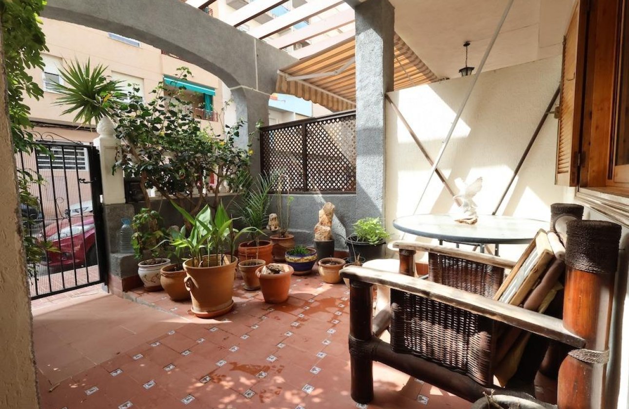 Resale - Bungalow - Torrevieja - Acequion