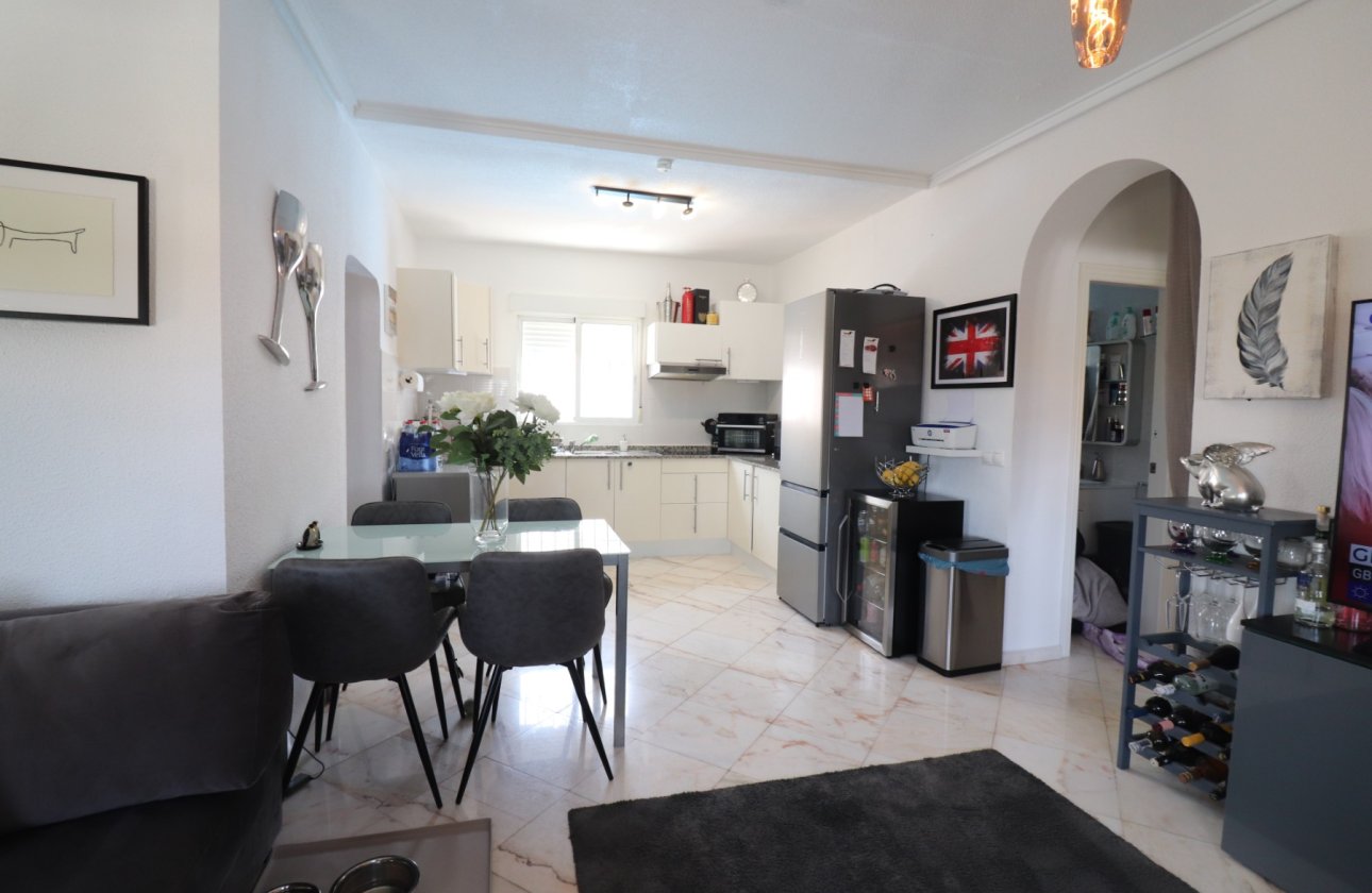 Resale - Villa - Orihuela Costa - Villamartin